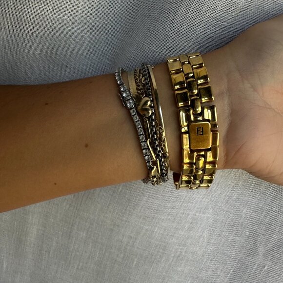 VINTAGE FENDI gold watch - Picture 10 of 10